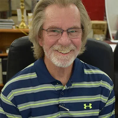 imgi_19_Guy_Stragis-square