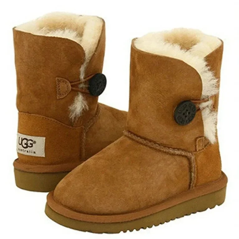 imgi_22_Footwear-square